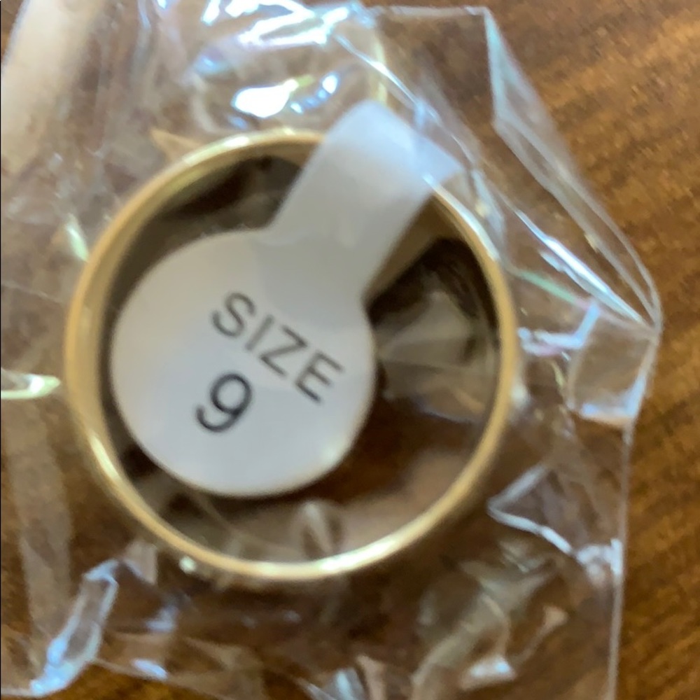 Wedding bands - Picture 2 of 3